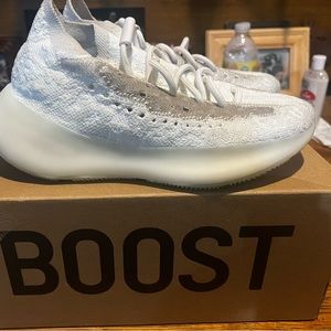 Yeezy boost reserved for posher